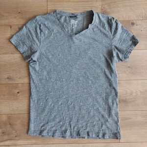 Grey Men's V-Neck Tshirt